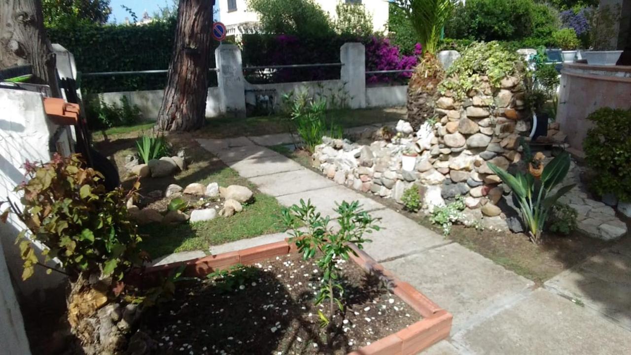 B&B Da Sissi La Maddalena  Exterior photo